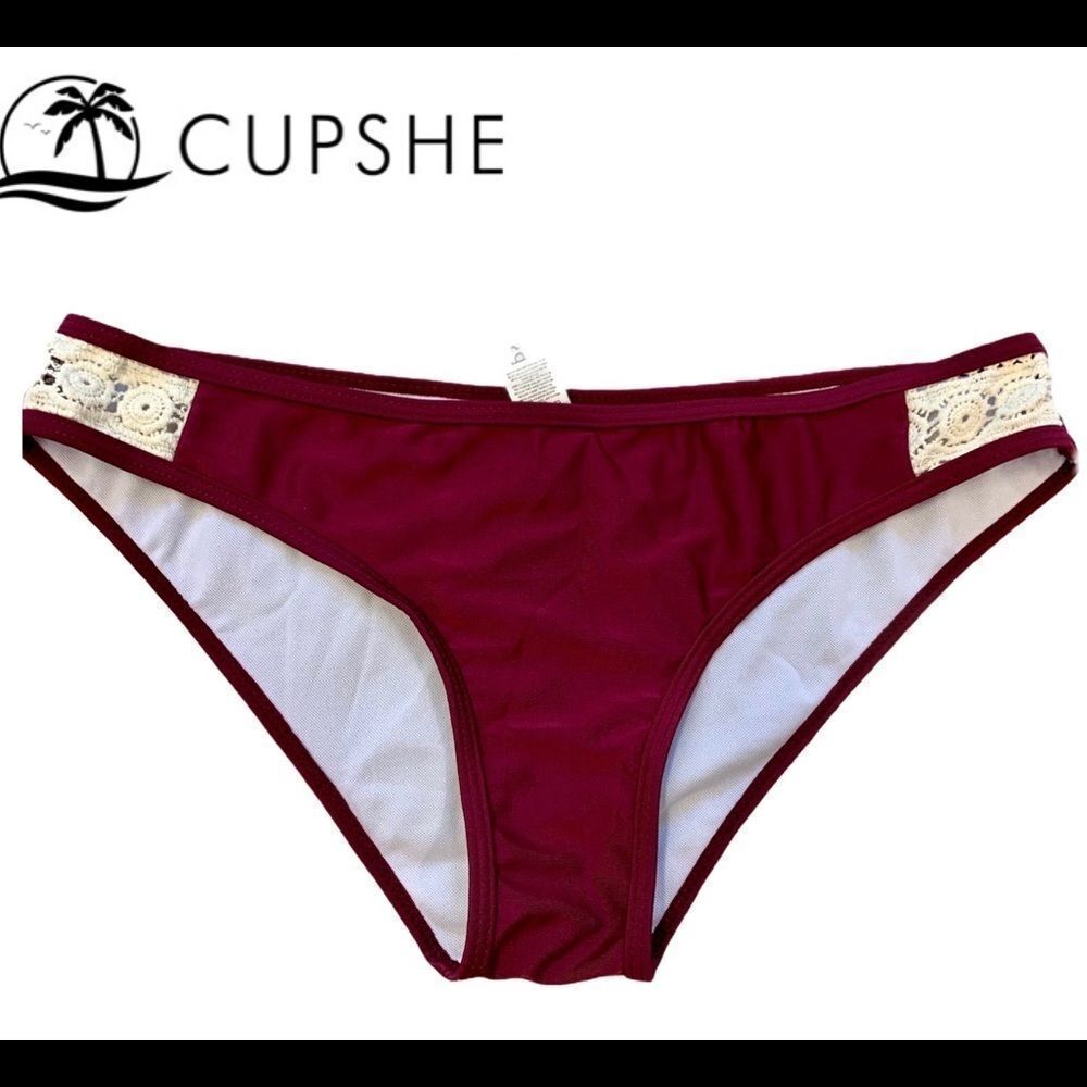 🛍3/$20 Nwt Cupshe maroon burgundy crochet bikini bottom